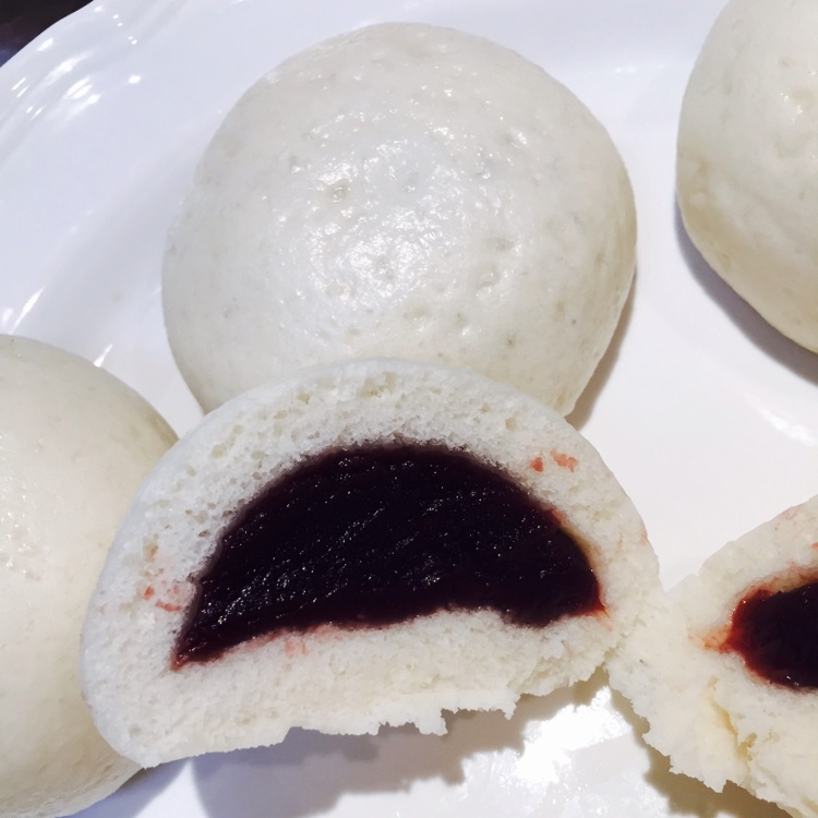 豆沙包