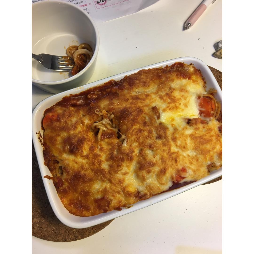 芝士肉酱焗意面