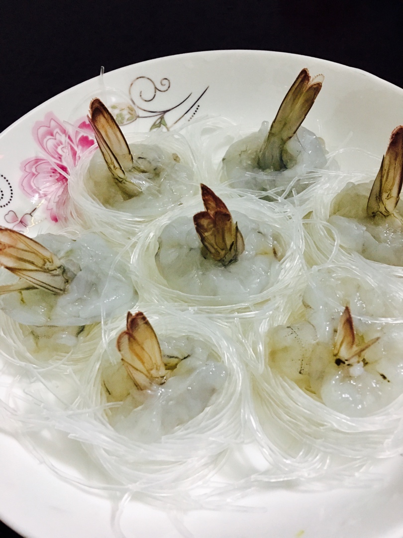 蒜蓉粉丝凤尾虾--虾吃虾吃