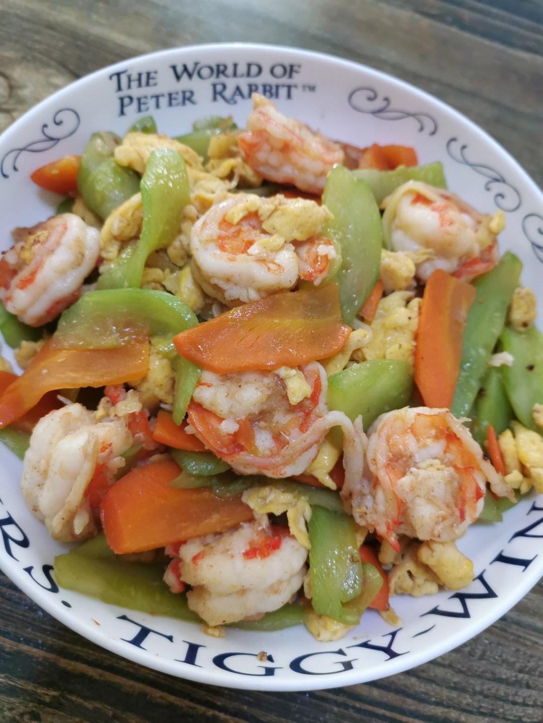 黄瓜鸡蛋炒虾仁