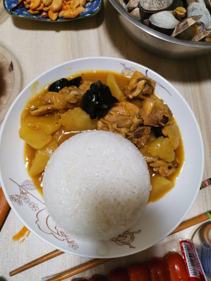 百梦多鸡肉咖喱饭