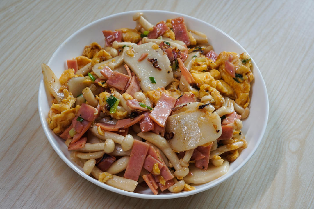 大排档风味炒年糕