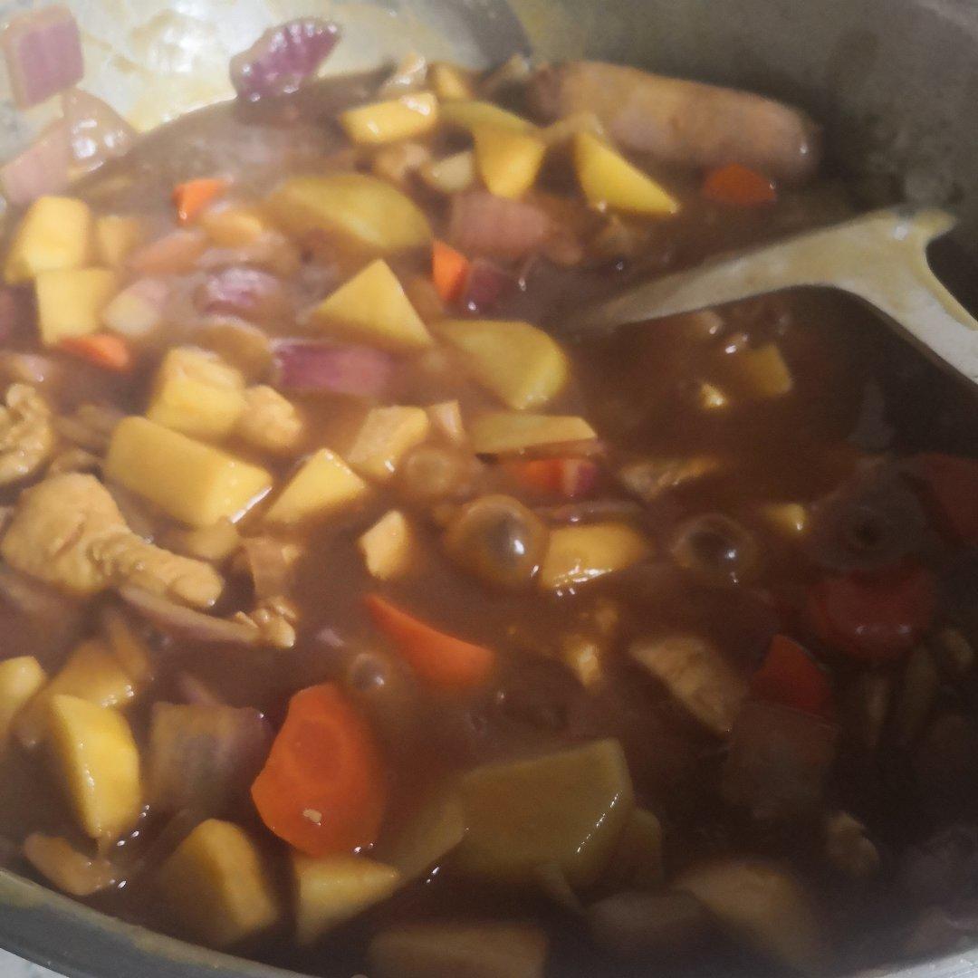 鸡肉咖喱饭