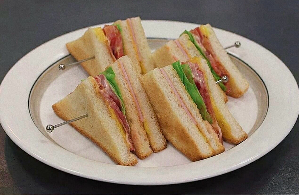 【本棚食堂】俱乐部三明治的做法