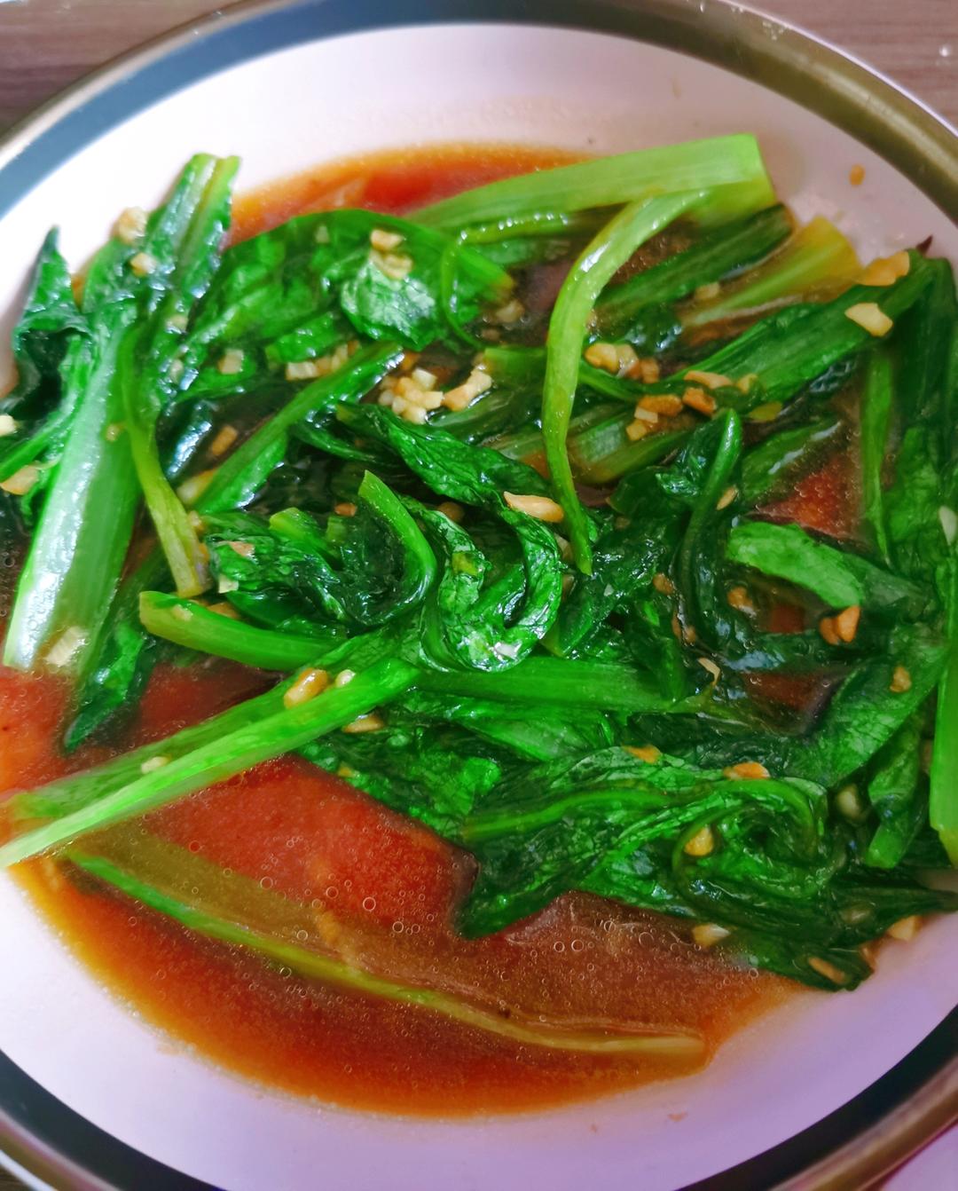 蒜蓉耗油清炒油麦菜，减脂快手菜，宝宝超爱，傻瓜步骤，屡试不爽，好吃且下饭，鲜香爽口！！