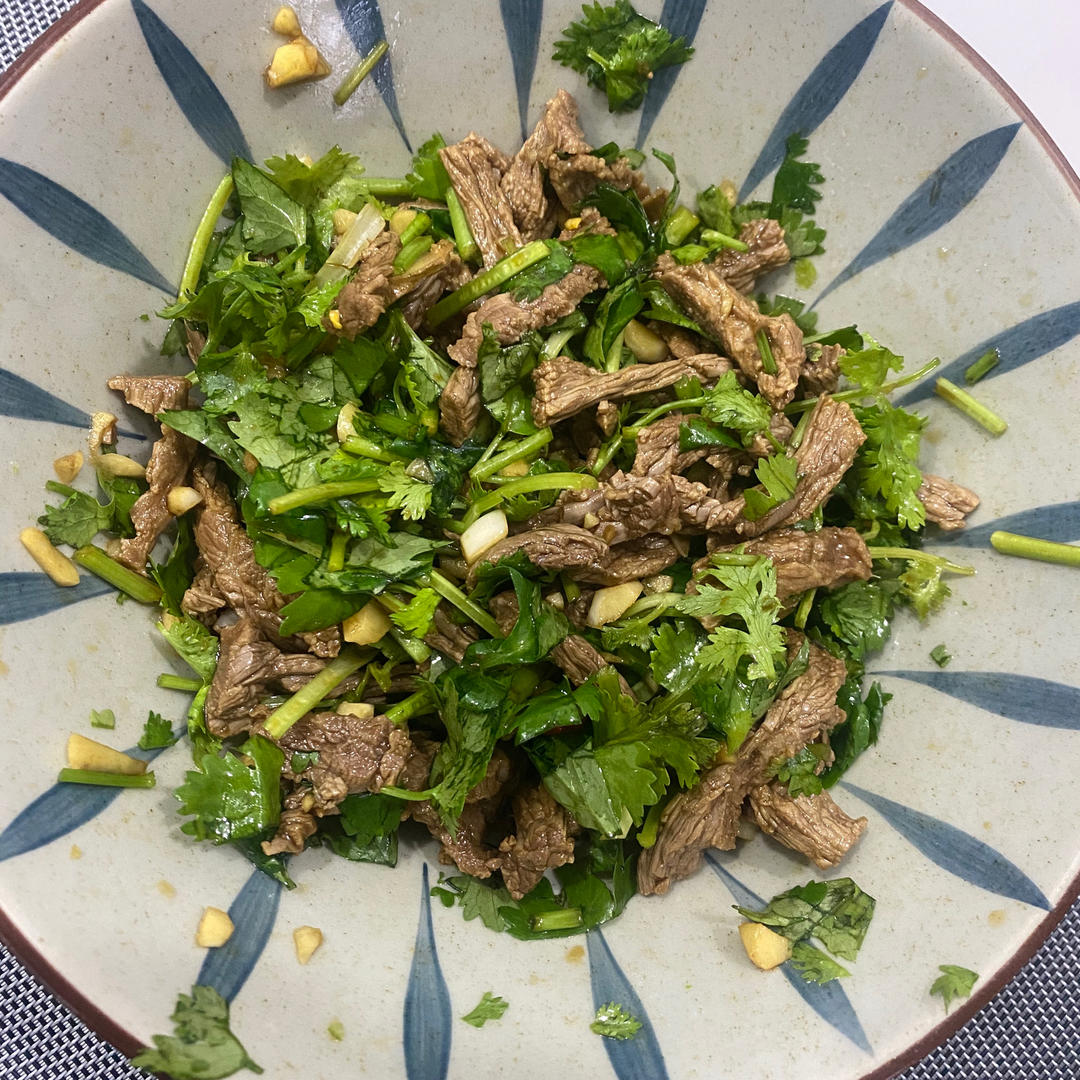 1⃣️分钟搞定🉐️开胃凉拌牛肉👍解决没时间做菜的尴尬💯
