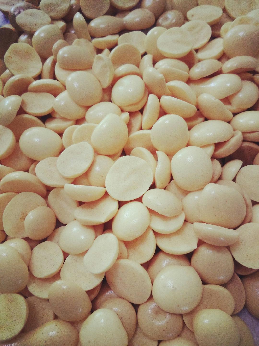 入口即化的无添加蛋黄溶豆