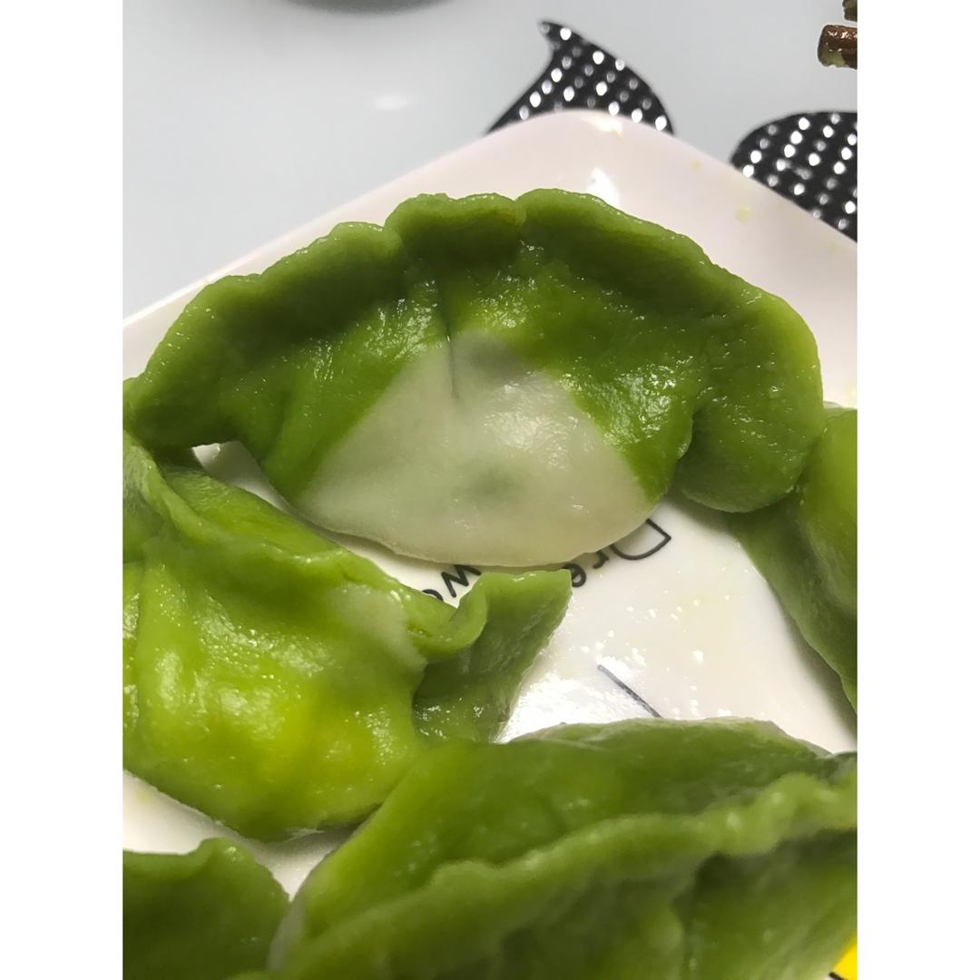 翡翠白玉白菜饺子详细版（附翡翠白玉白菜饺子包法，翡翠白玉饺子皮两种制法，面包机和面，翡翠白玉烧卖，各种馅料搭配）
