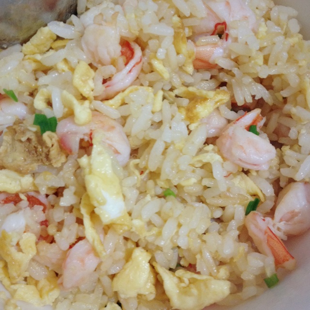 虾仁蛋炒饭