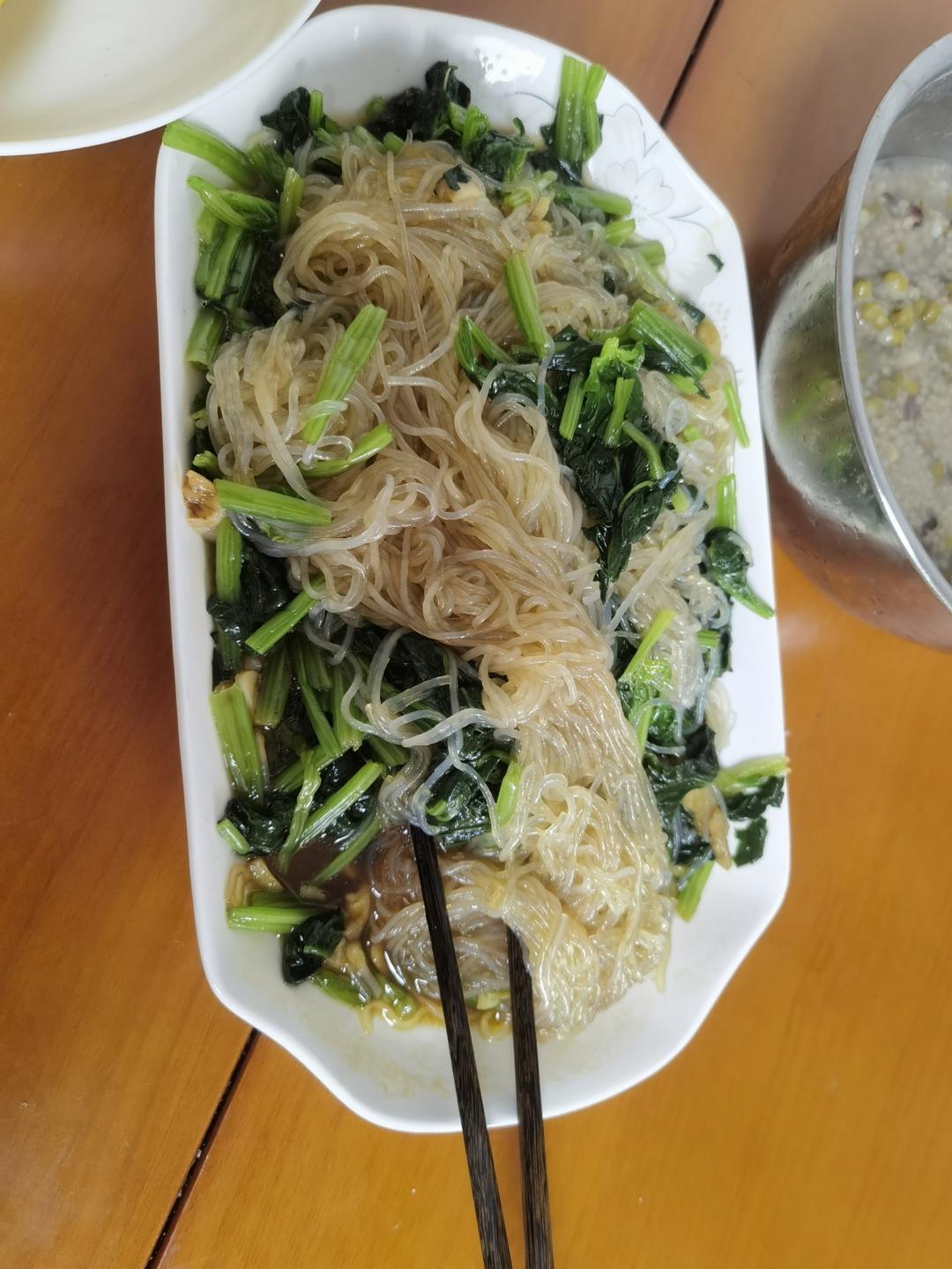 万能凉拌菜料汁（凉拌菠菜粉丝）