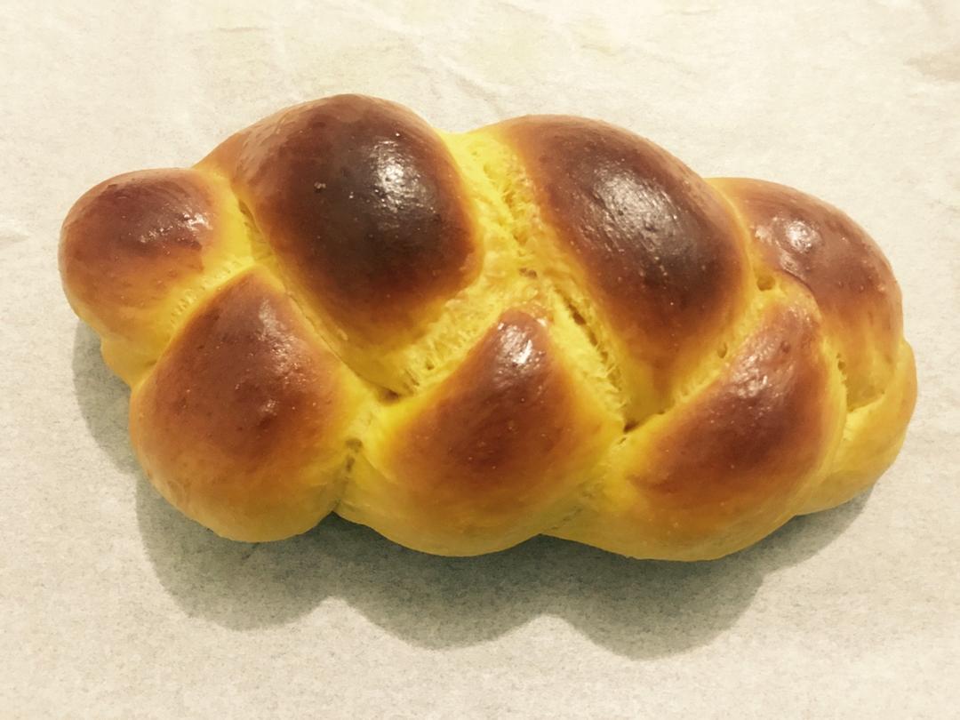 松软香甜｜蜂蜜南瓜手撕面包