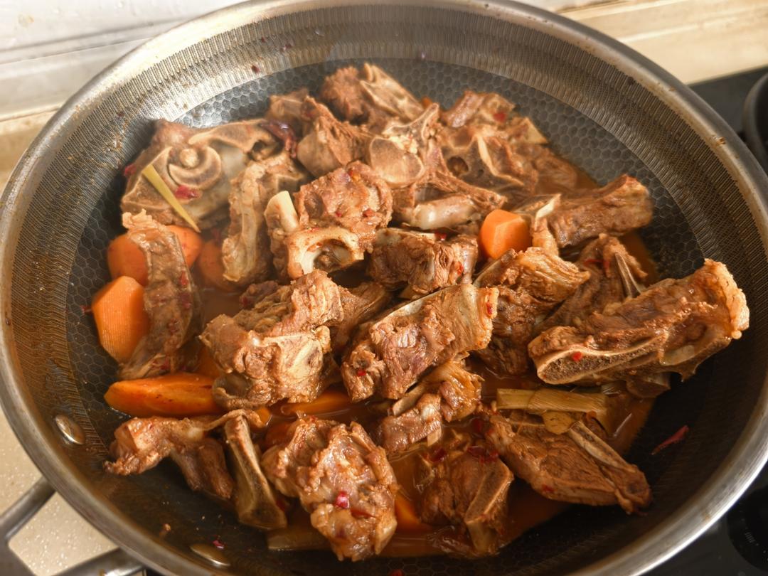 红烧羊蝎子（年夜饭）
