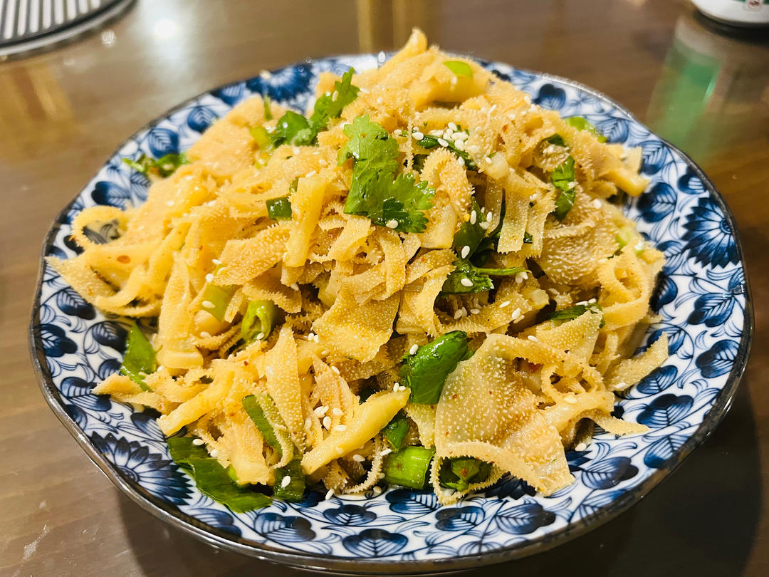 简单又下饭的油泼牛百叶
