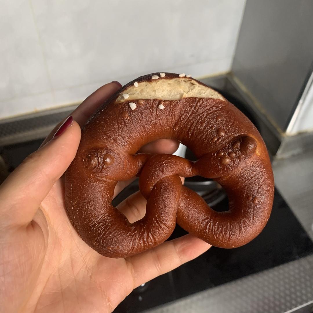 最详细的碱水包 【德国结面包 布雷结面包】有关碱水面包Brezel的一切 Bretzel Brezen Pretzel