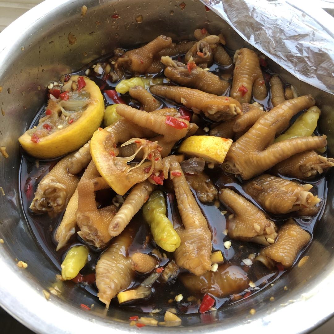 绝对不会后悔的酸辣鸡爪