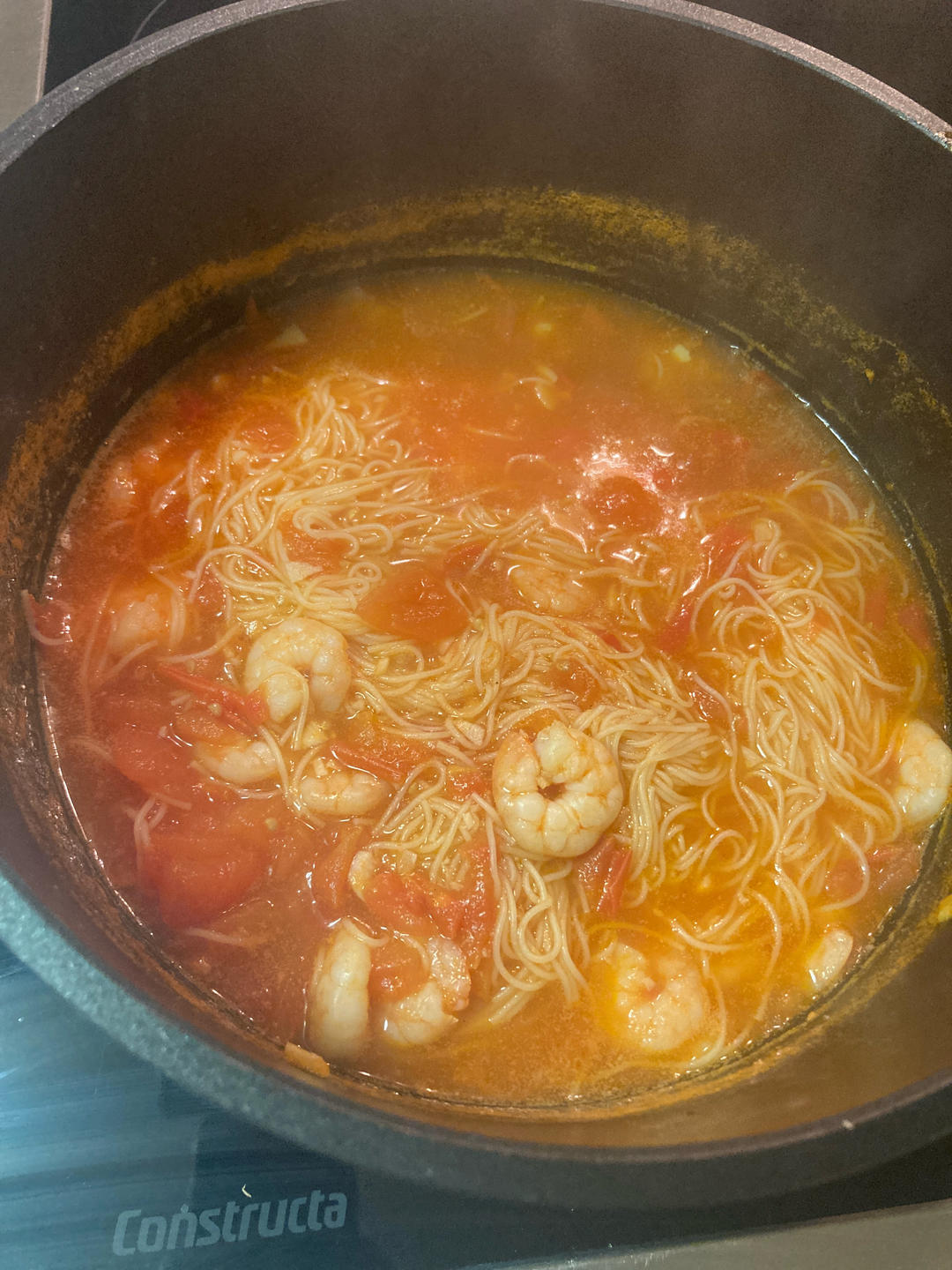 不加一滴水的番茄虾仁浓汤，鲜美浓郁~