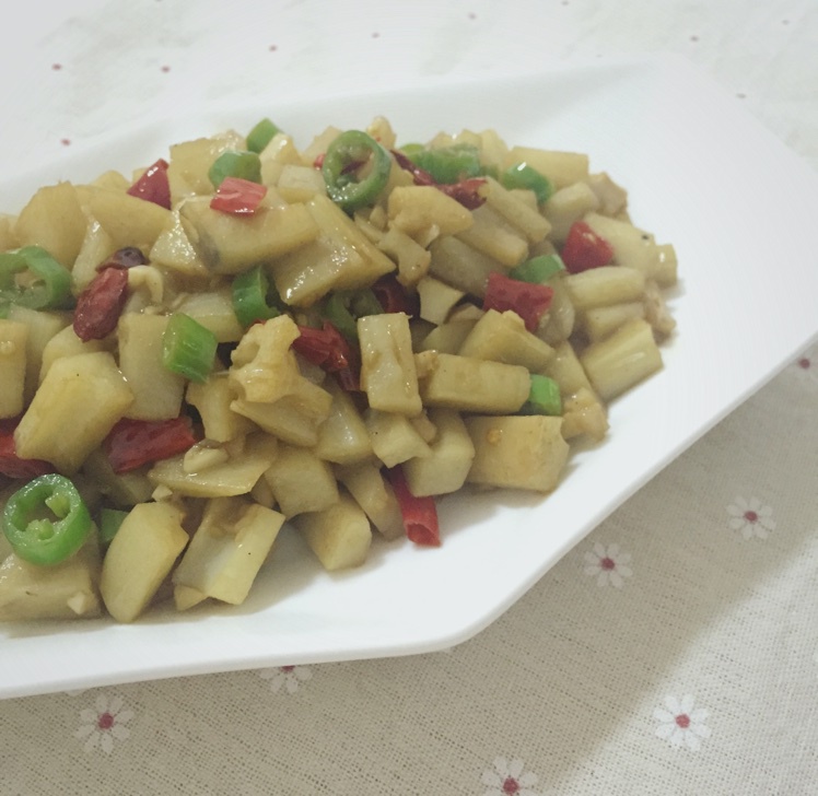 酸辣藕丁