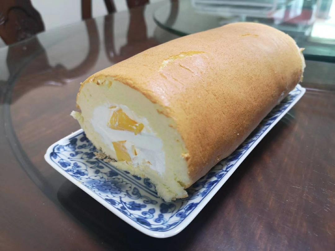 芒果蛋糕卷（详细的小四卷制作视频）