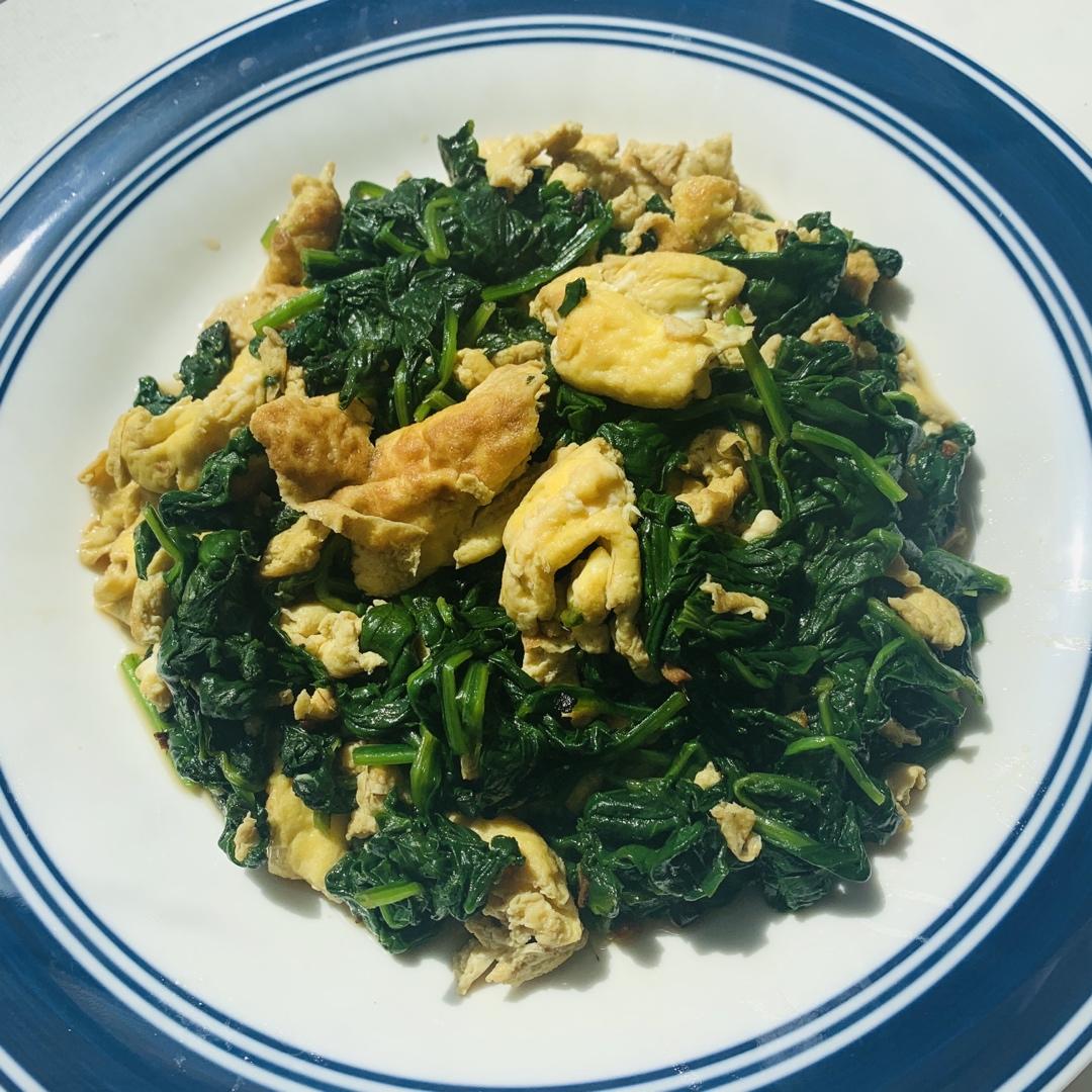 菠菜炒鸡蛋