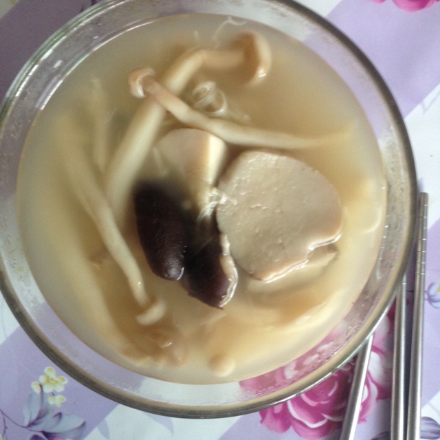 冬日暖汤——菌菇汤