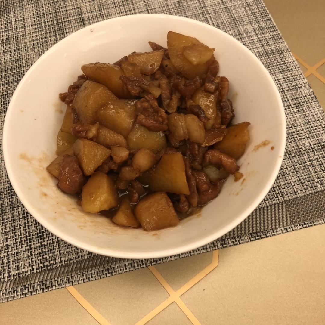 土豆烧肉