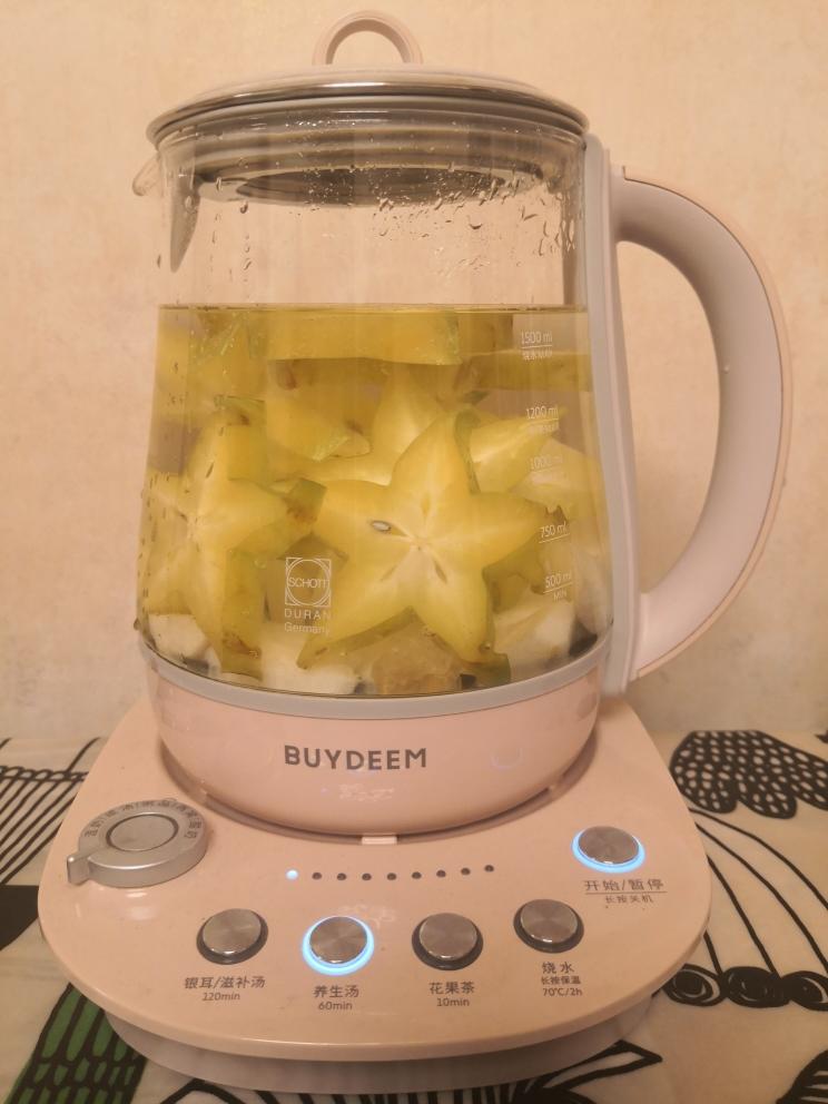 酸杨桃解救之一——冰糖杨桃雪梨水的做法