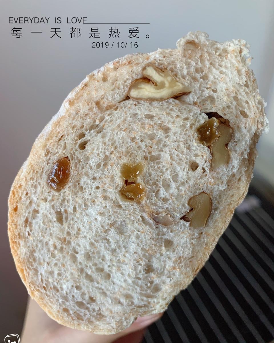 无油无糖全麦果干面包