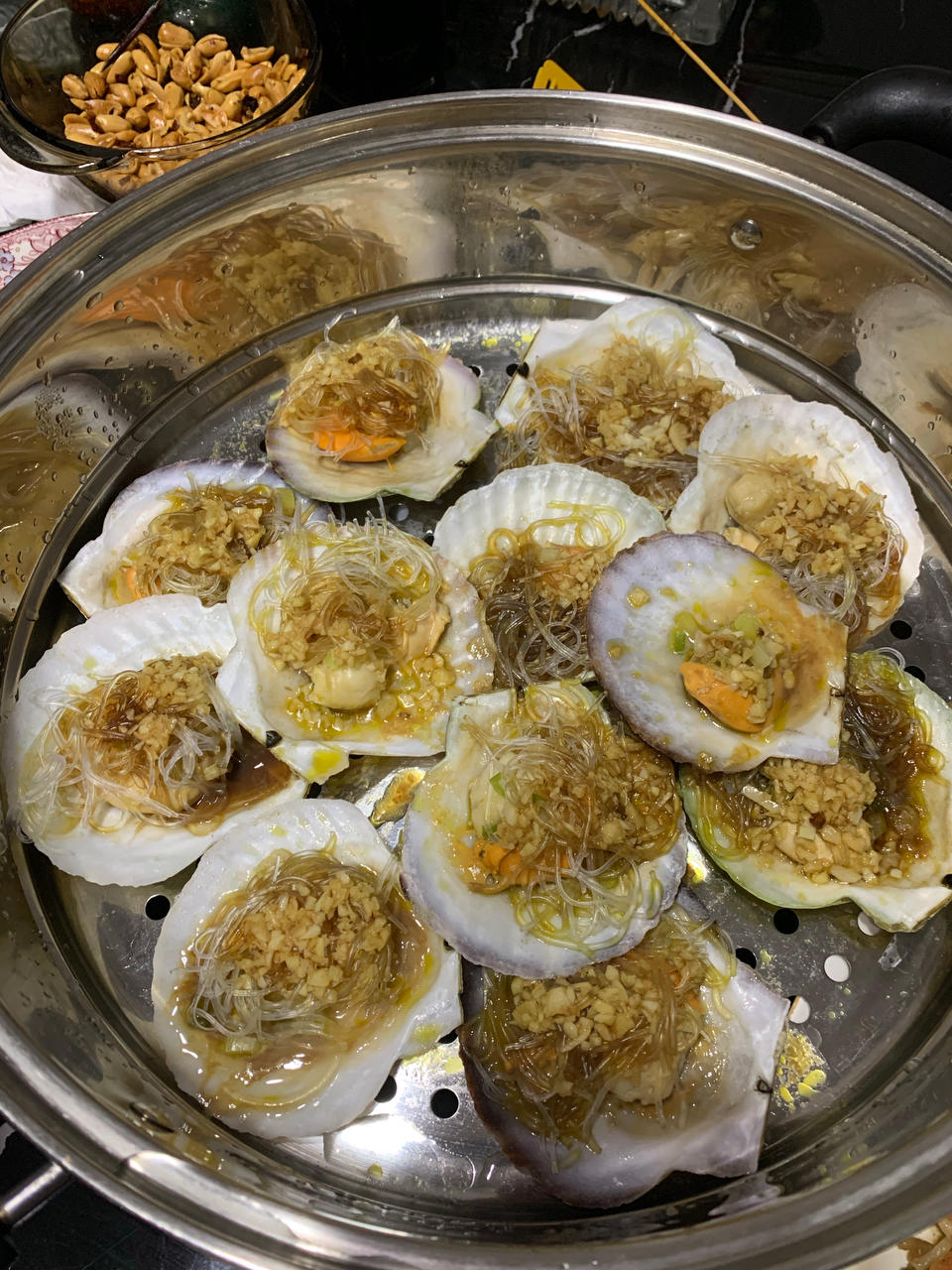 零失败的蒜蓉粉丝蒸扇贝