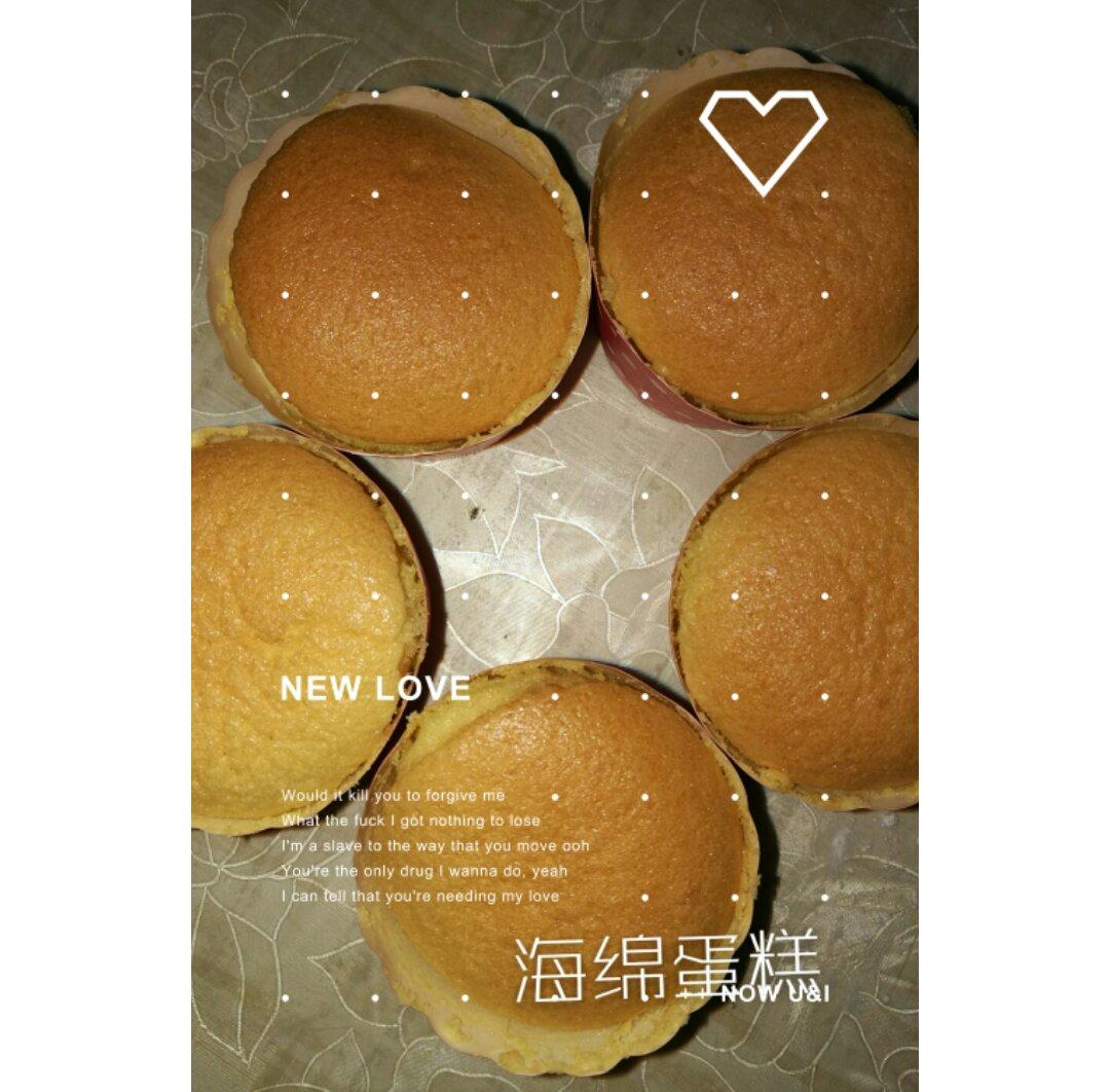 海绵纸杯蛋糕