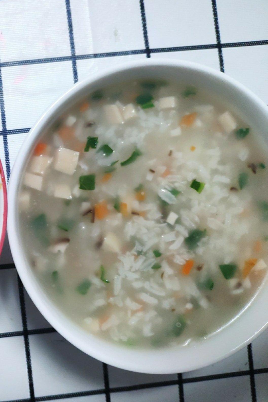 玉米胡萝卜香菇粥