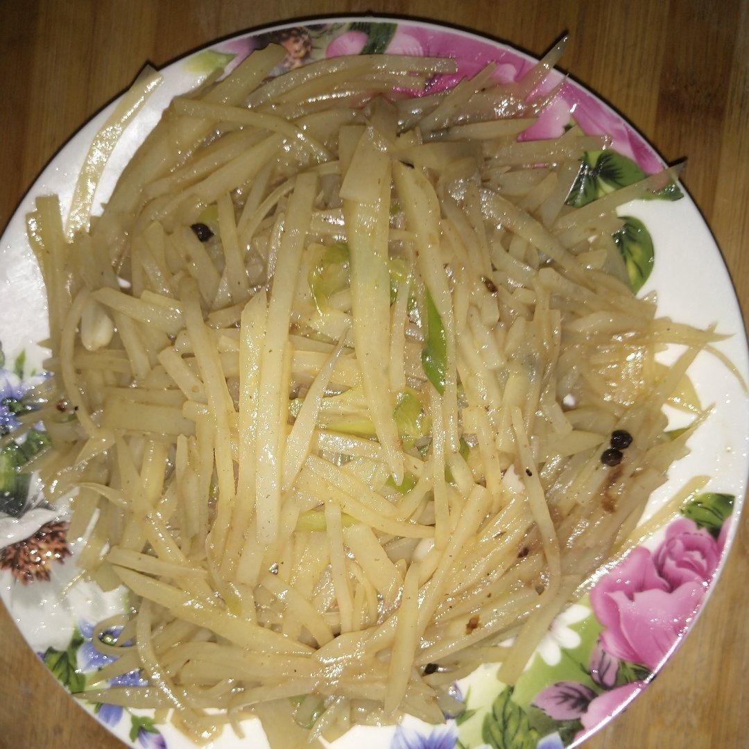 在家也能做出馆子味儿的醋溜/炝炒/酸辣土豆丝（就是那道看似简单，实则步步玄机的土豆丝）
