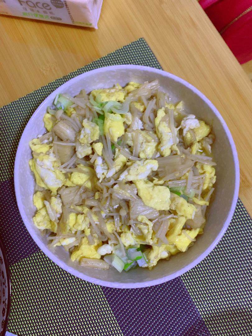 金针菇炒蛋