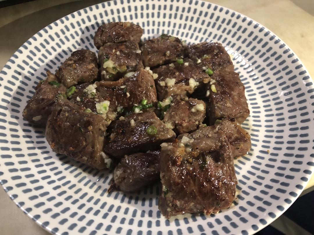烤雪花牛肉的做法