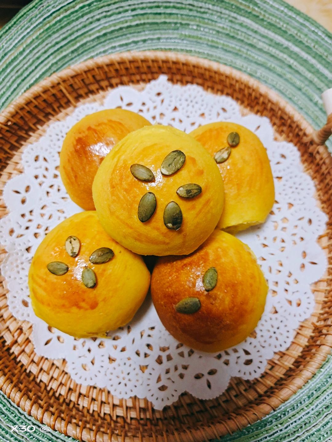 一次发酵南瓜小面包