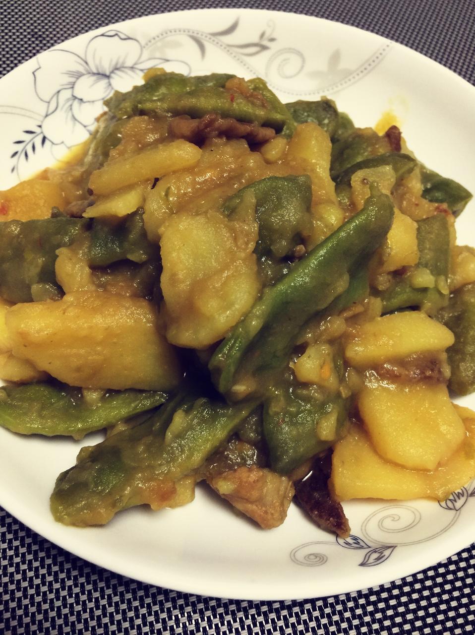 盛美慧子45做的油豆角炖土豆