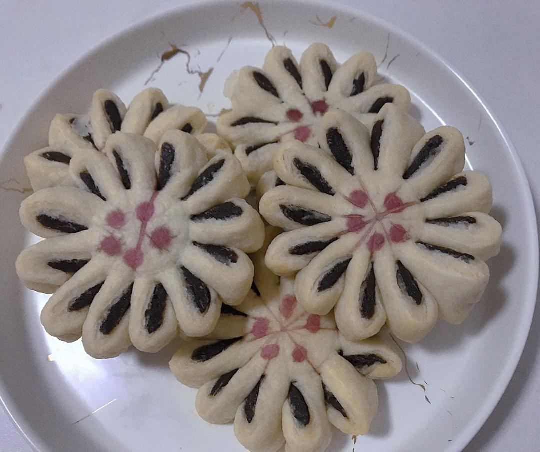 枣花酥，枣泥菊花酥