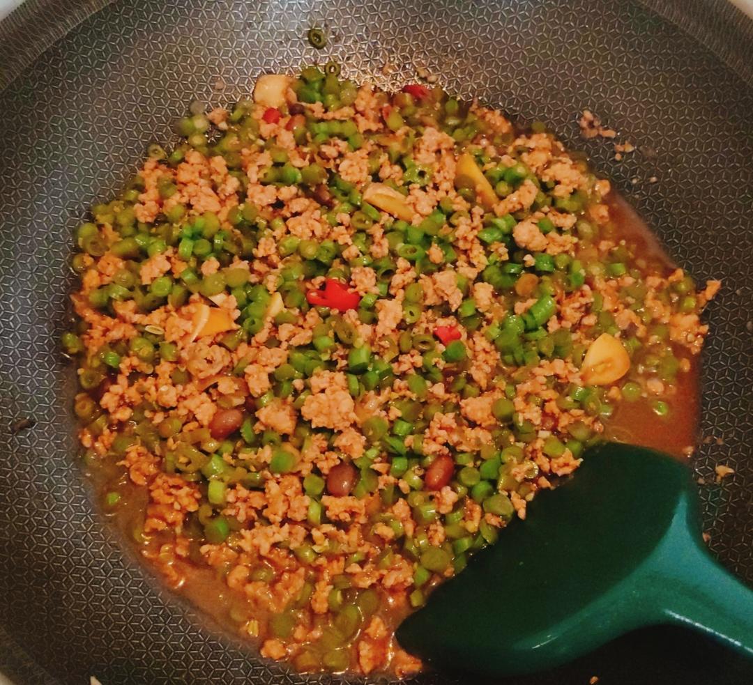 豆角肉沫打卤面