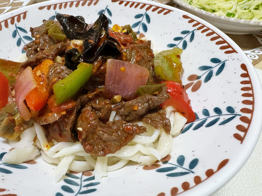 过油肉/新疆拉条子/新疆拌面/过油肉拌面（附过油肉炒制方法）