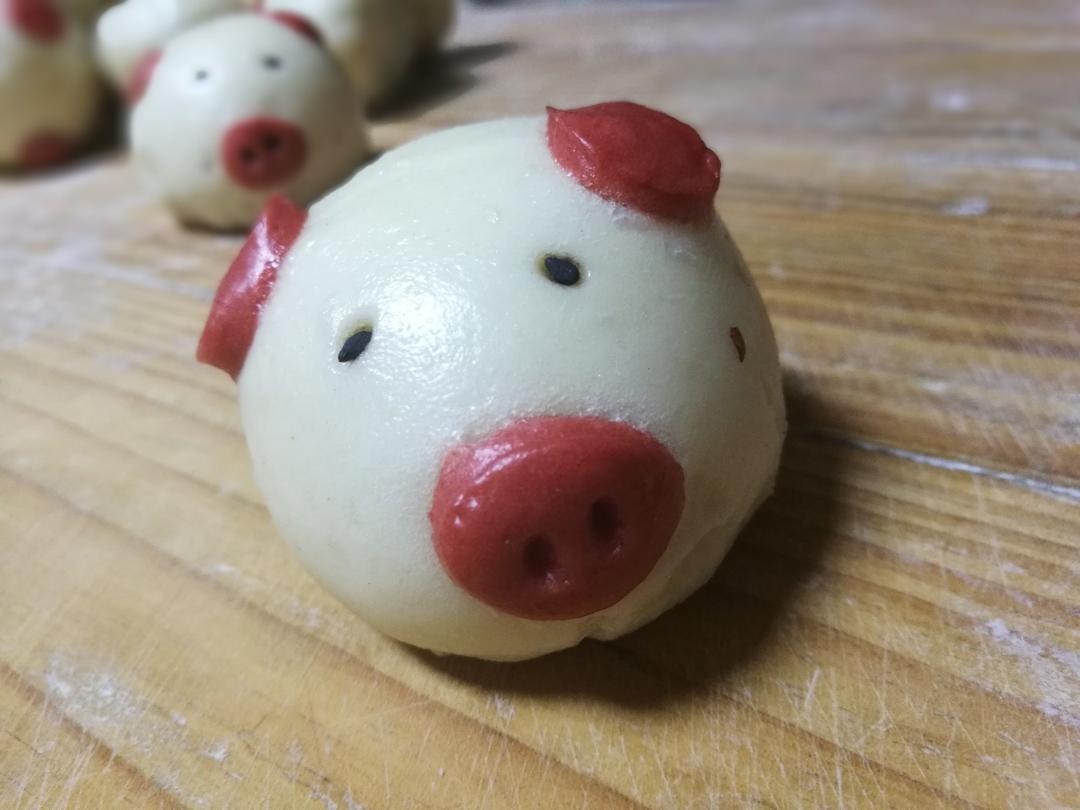可爱的小猪包子