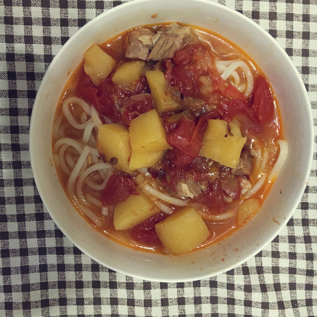 番茄牛肉乌冬（类丸龟制面）