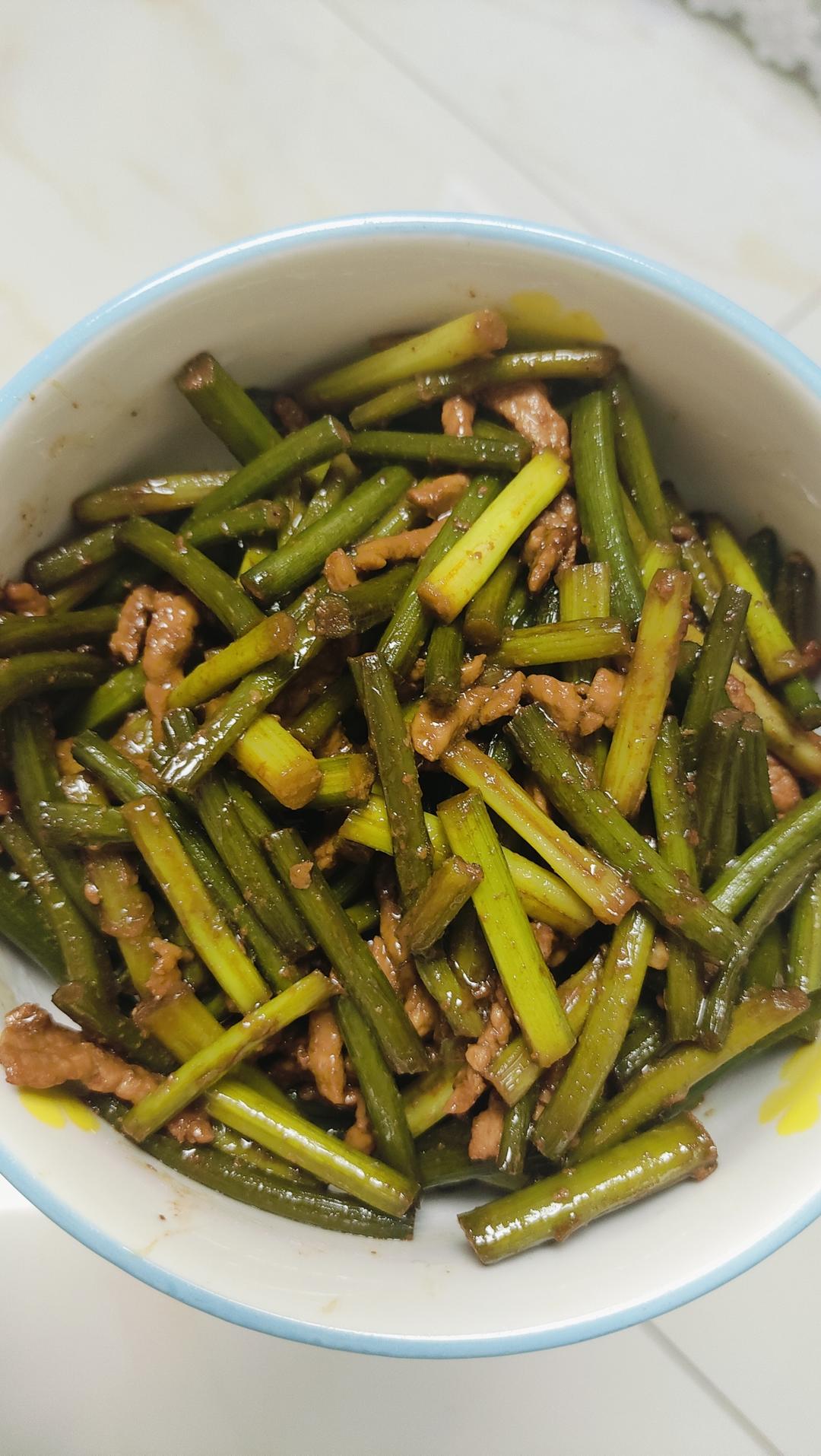 蒜薹炒肉丝