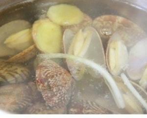 花蛤冬瓜汤的做法 步骤3