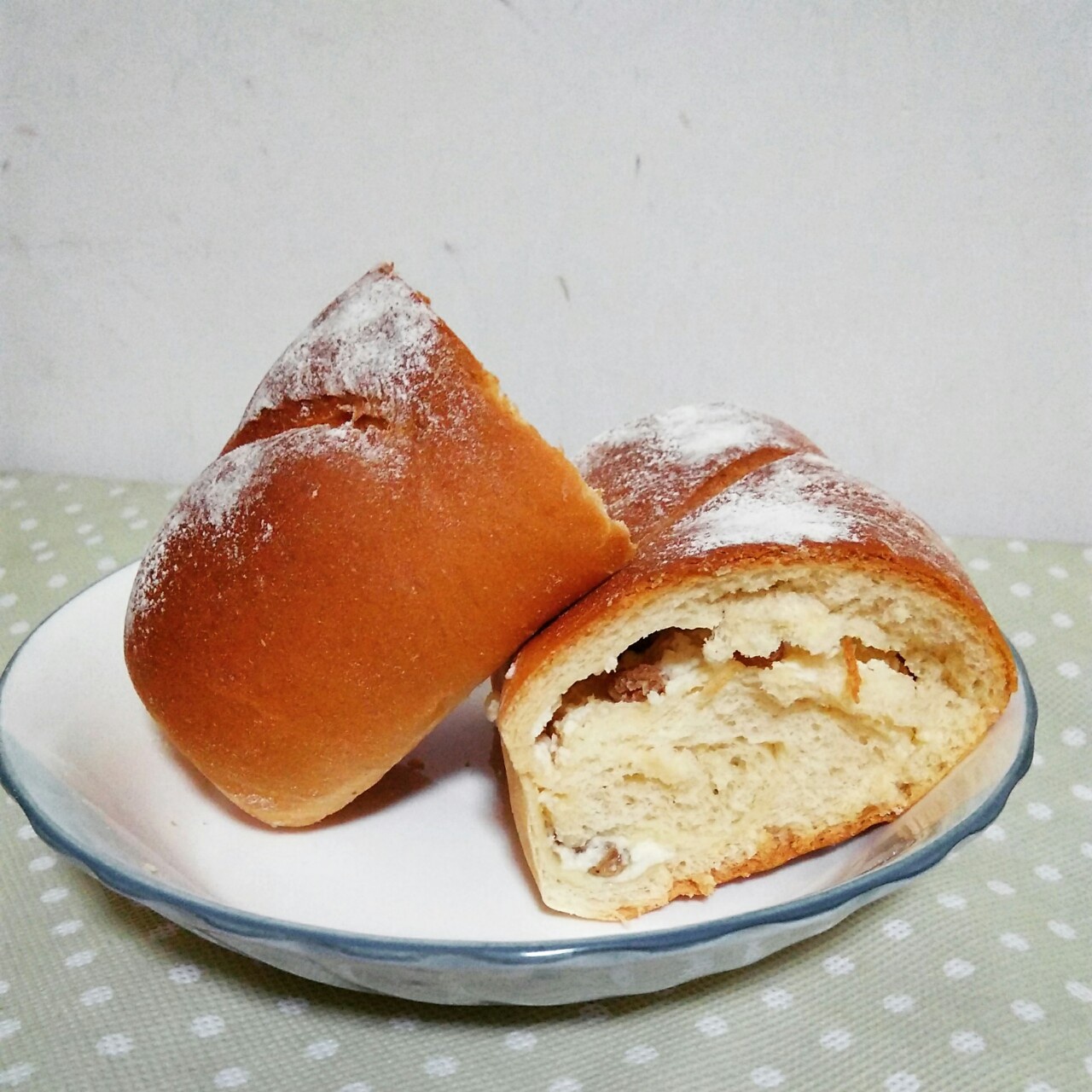 全麦杂粮乳酪面包