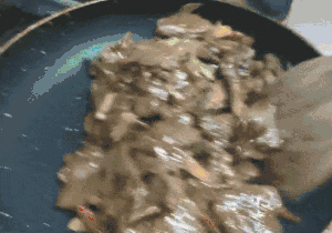 🔥下饭快手菜—秋葵小炒牛肉的做法 步骤7