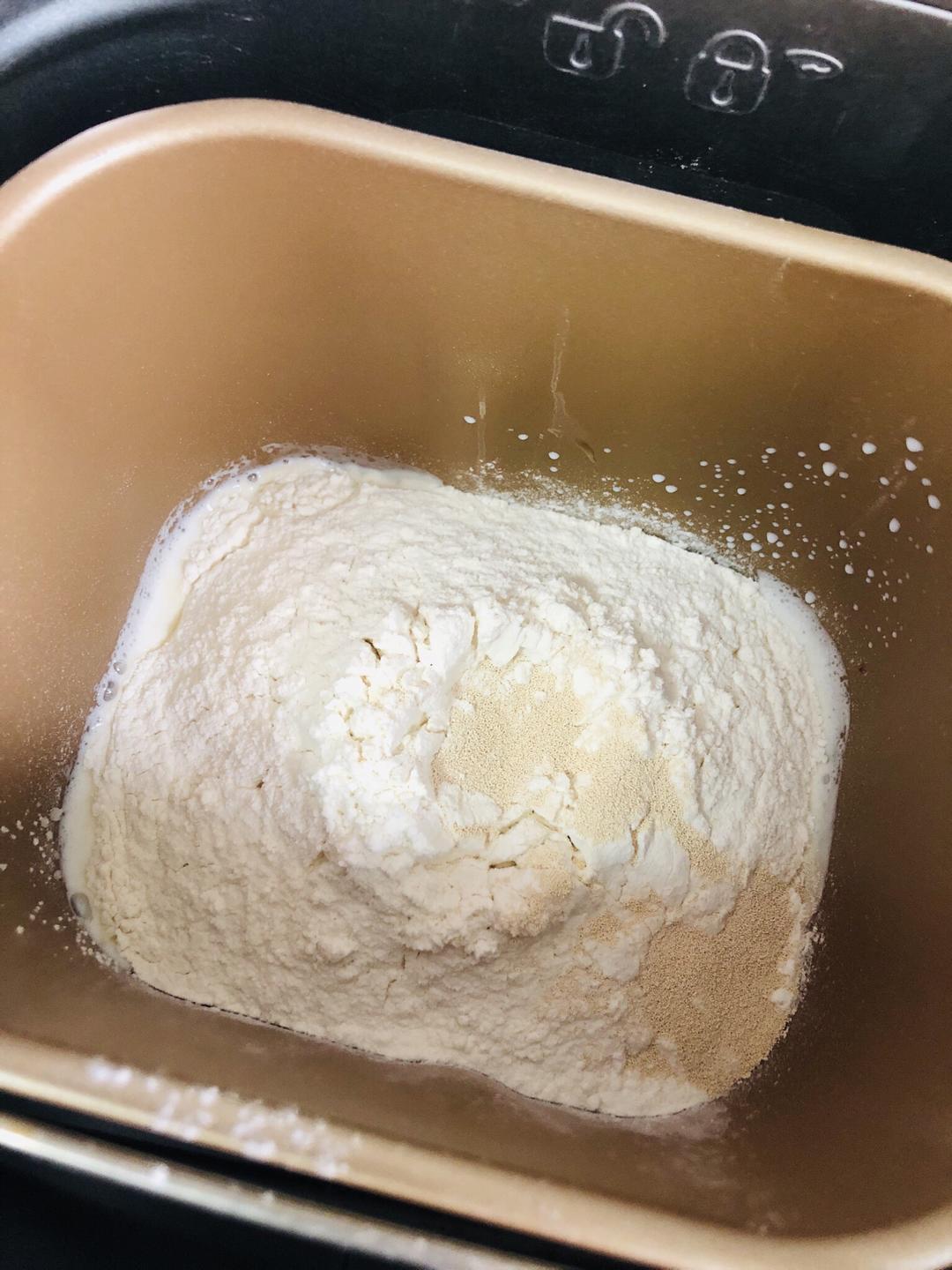 纯奶手撕吐司的做法 步骤1