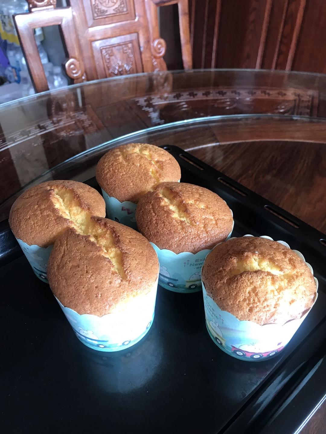 蜂蜜蛋糕～小时候的味道