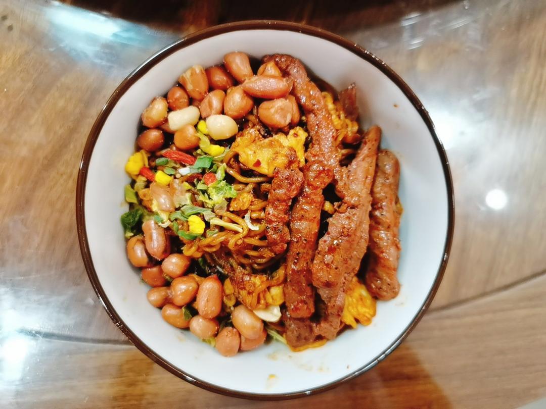 🍜泡面神仙吃法❗️巨销魂的鸡蛋火腿炒泡面