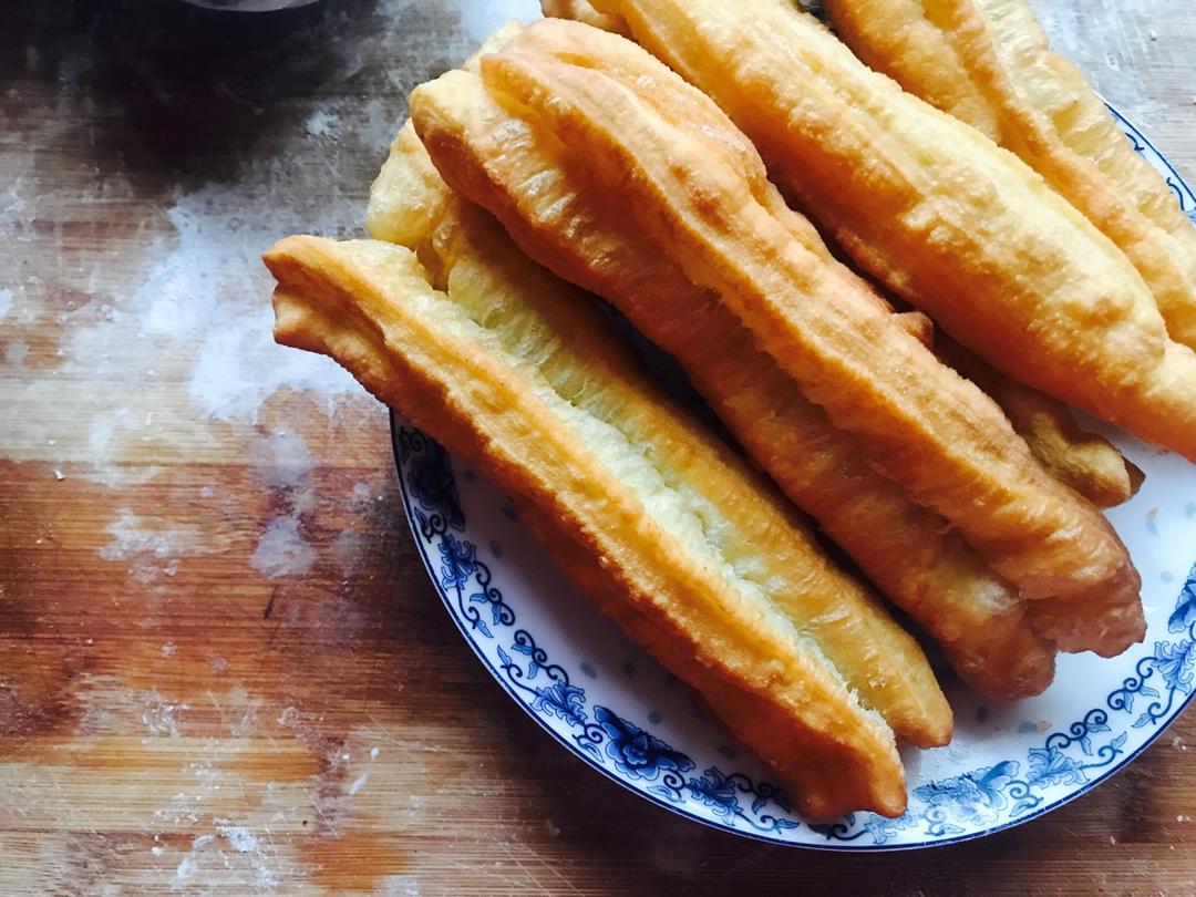 自制蓬松酥脆大油条