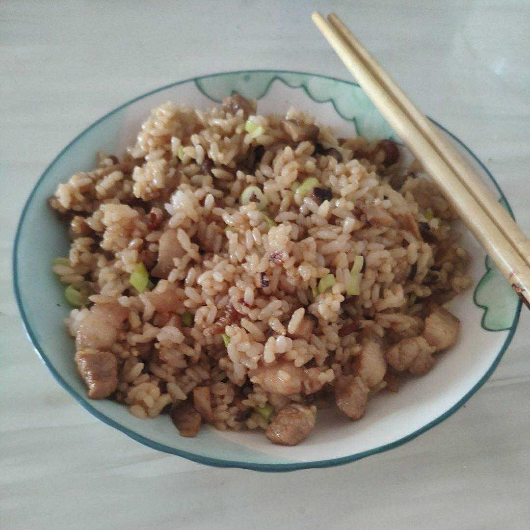 香菇肉丁油饭