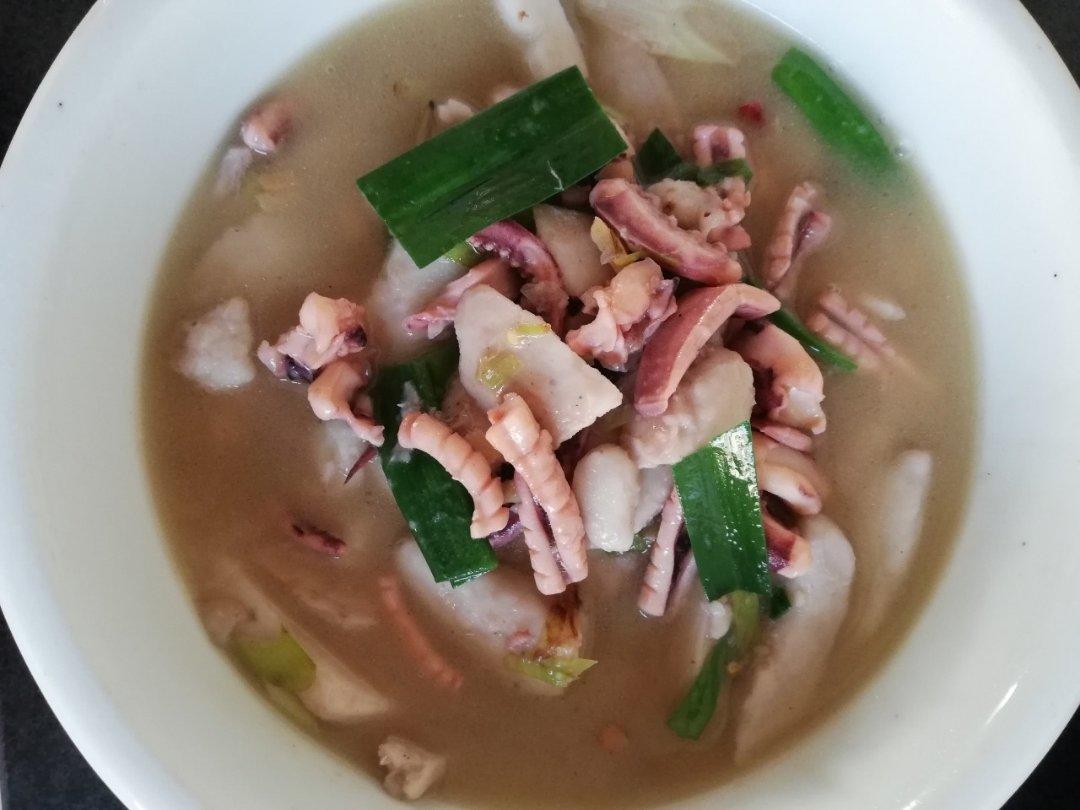 芋子煮鱿鱼